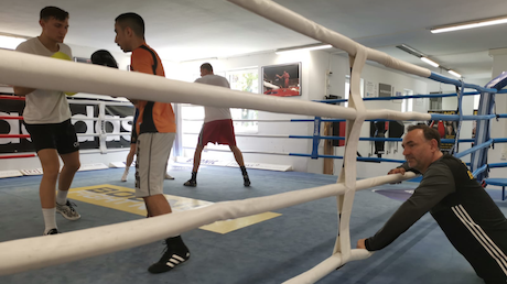 Trainer Ante Gale in Action Trainer Ante Gale in Action