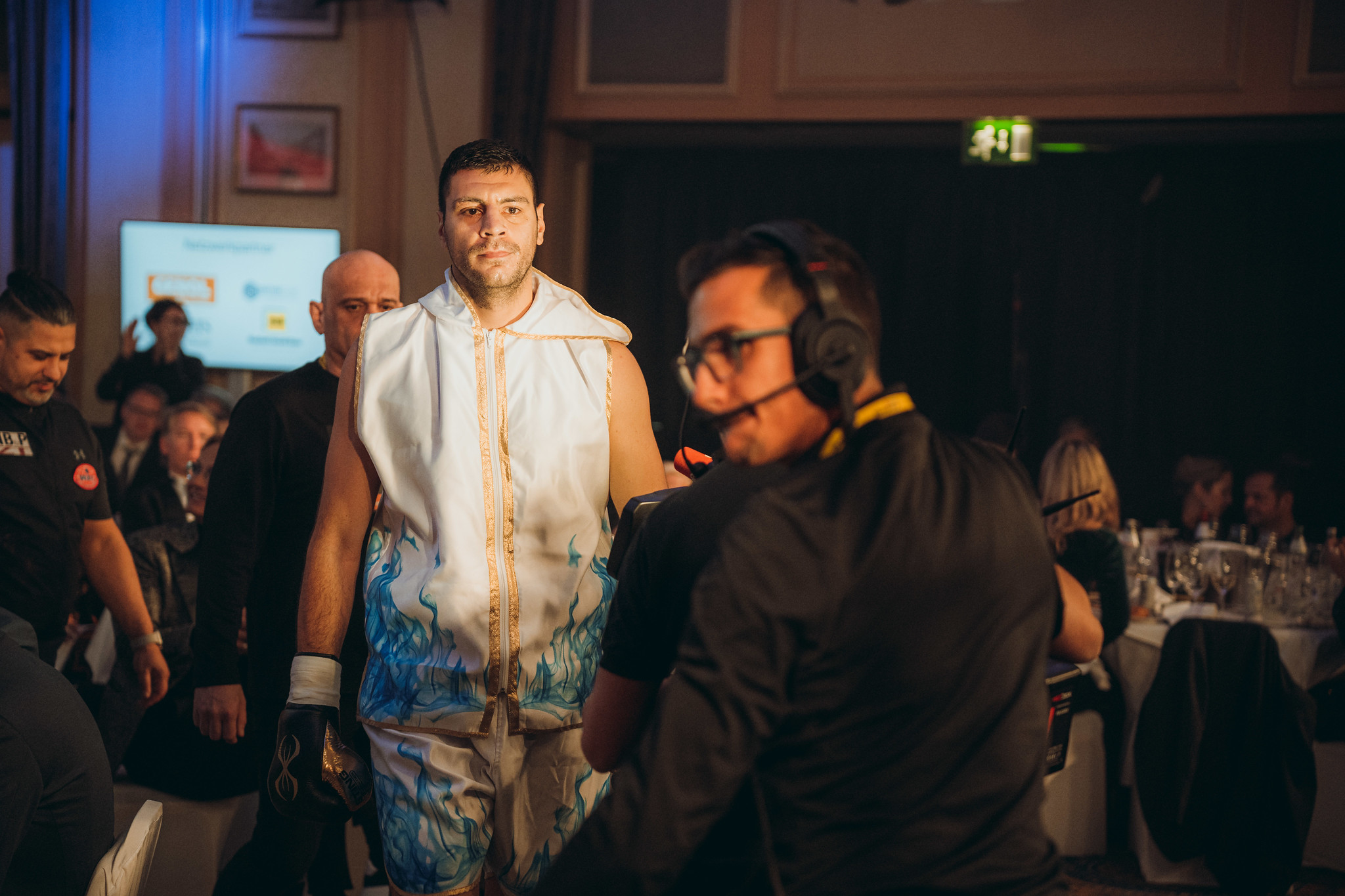 Stefan Nikolic (AUT) – Bojan Cestic (BIH) Nikolic siegt durch K.O. in der 2. Runde Stefan Nikolic (AUT) – Bojan Cestic (BIH) Nikolic siegt durch K.O. in der 2. Runde